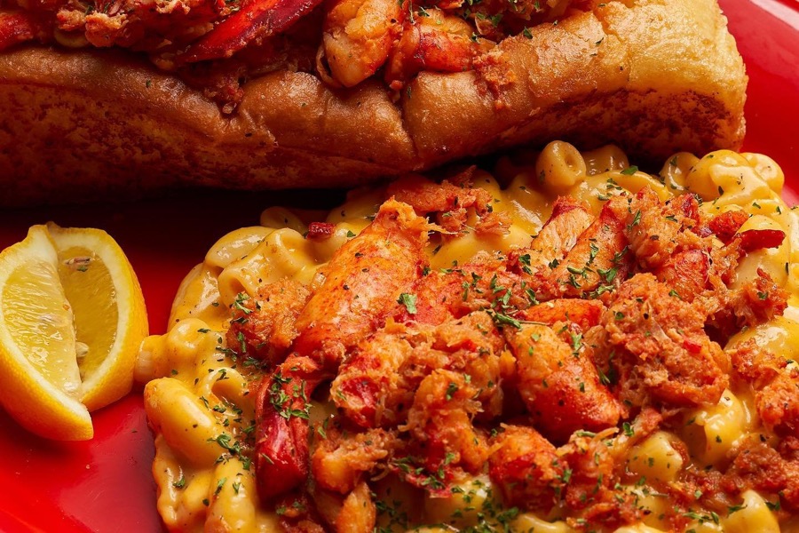 Lobster mac and cheese with a toasted lobster roll